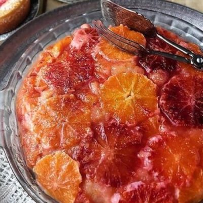 Kirschkuchen mit Orangenchutney
